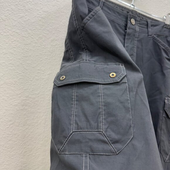 Kuhl Renegade Nylon Stretch Cargo Hiking Outdoor Performance Shorts 5136 Mens 32 - Picture 3 of 10